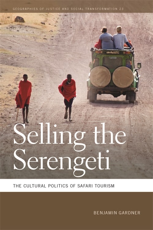 Amazon.com: The Serengeti's Great Migration: 9780789206695